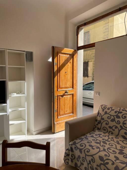 Bellaflo: Small Apartment In The Center Of Firenze Esterno foto